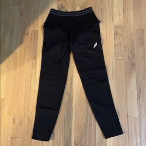 NOT FOR SALE Doyoueven Scrunch Seamless leggings